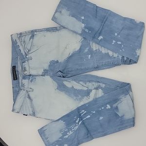 Rock & Republic bleach splatter distressed jeans